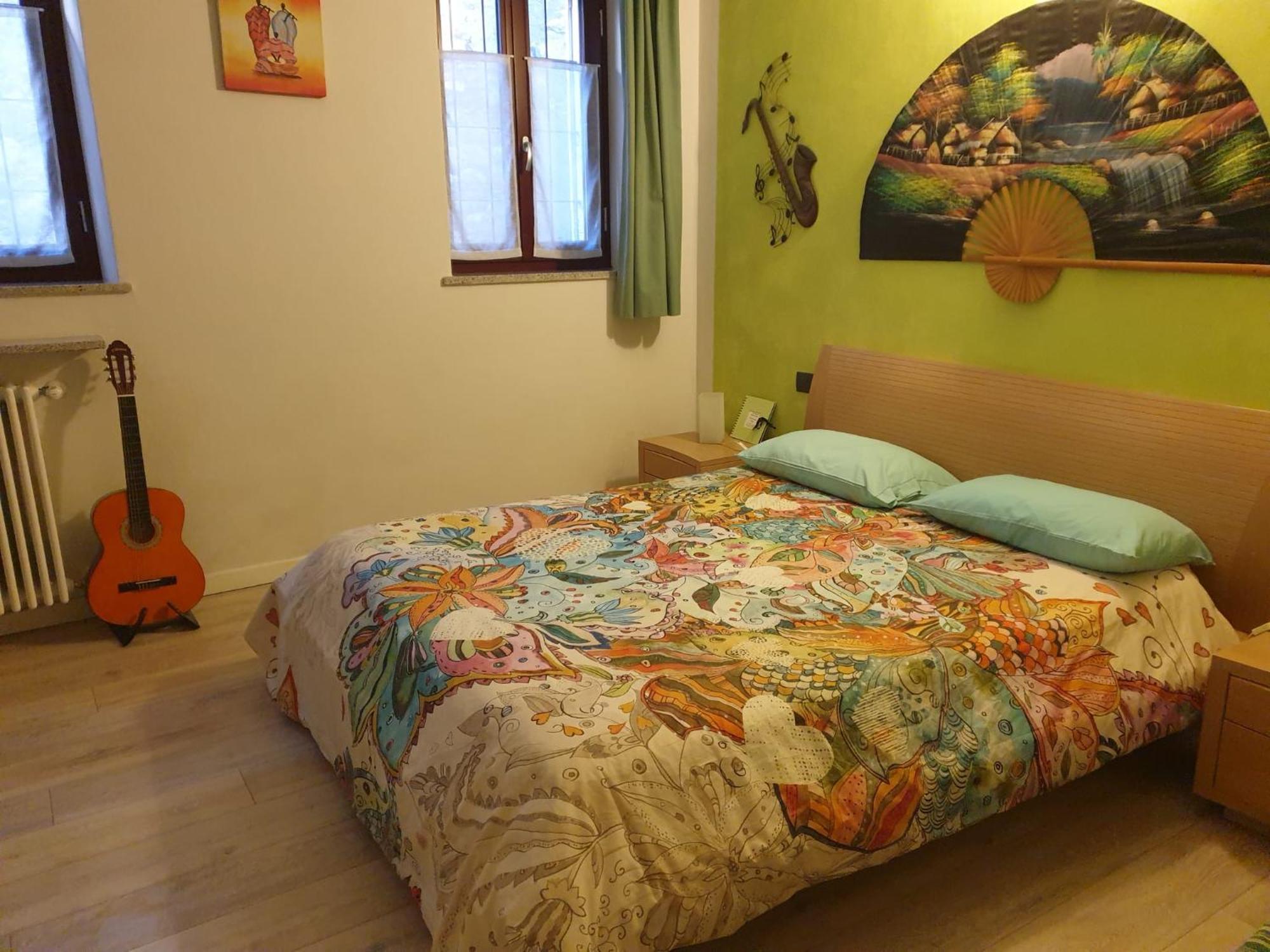 Bed and Breakfast Le Tre Arti à Gavirate Extérieur photo